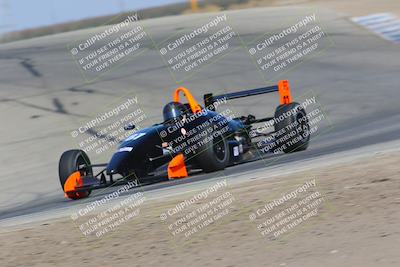 media/Oct-30-2022-CalClub SCCA (Sun) [[310aff4a96]]/Race Group 2/Race (Grapevine)/